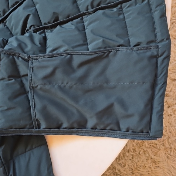 NWT Calvin Klein Infinite Stretch  spruce green puffer jacket size medium - Picture 12 of 16